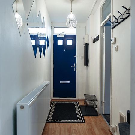 Appartamento Shard View 2 Bed Entire Flat Londra Esterno foto