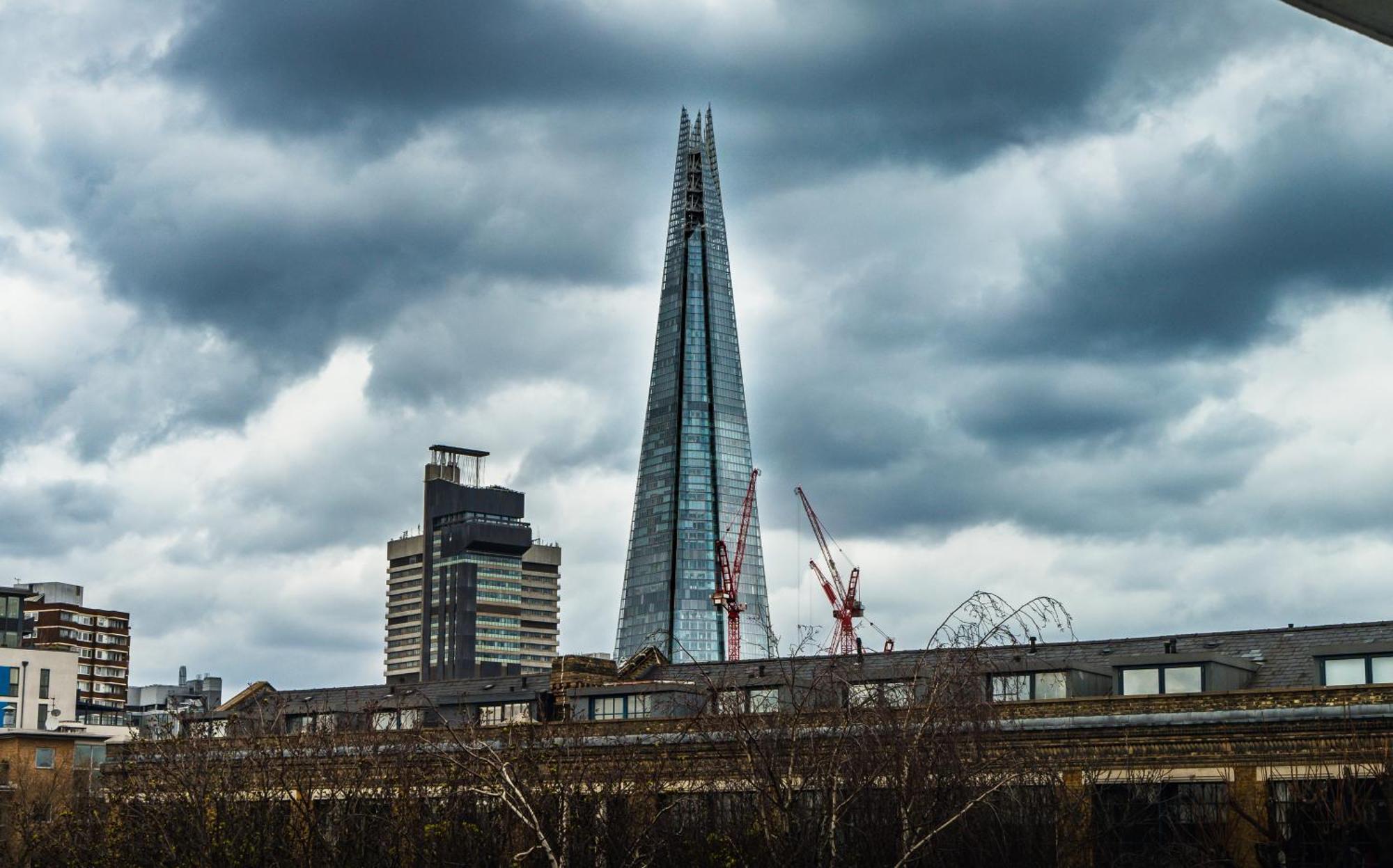 Appartamento Shard View 2 Bed Entire Flat Londra Esterno foto