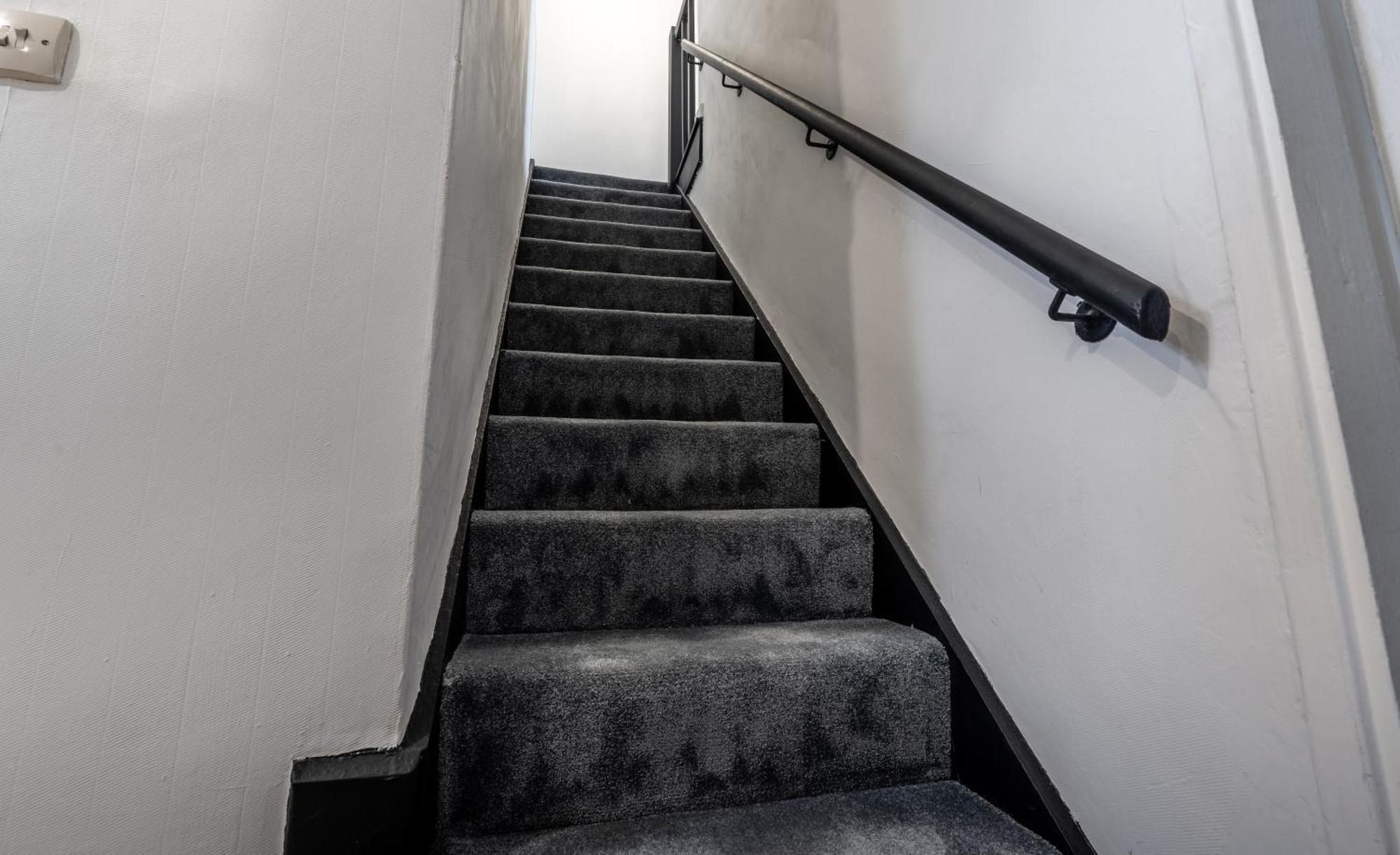 Appartamento Shard View 2 Bed Entire Flat Londra Esterno foto