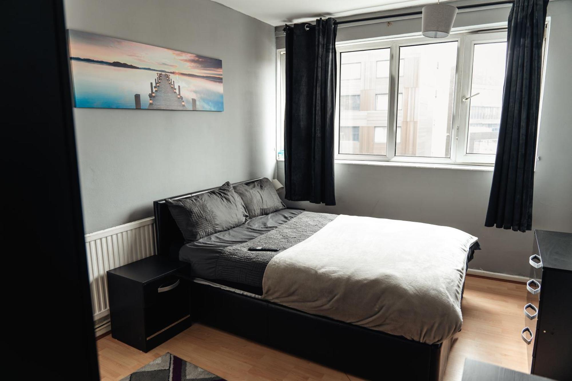 Appartamento Shard View 2 Bed Entire Flat Londra Esterno foto